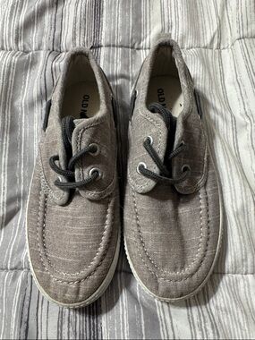 Kids Size 12 Old Navy Grey Canvas Lace-Up Boat Shoes